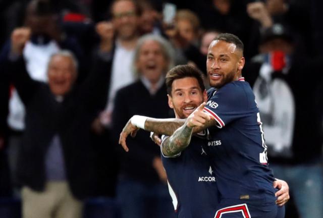 世界杯比赛直播地址-胜曼城的不是MMN而是三中场，瓜帅因此爱上维拉蒂